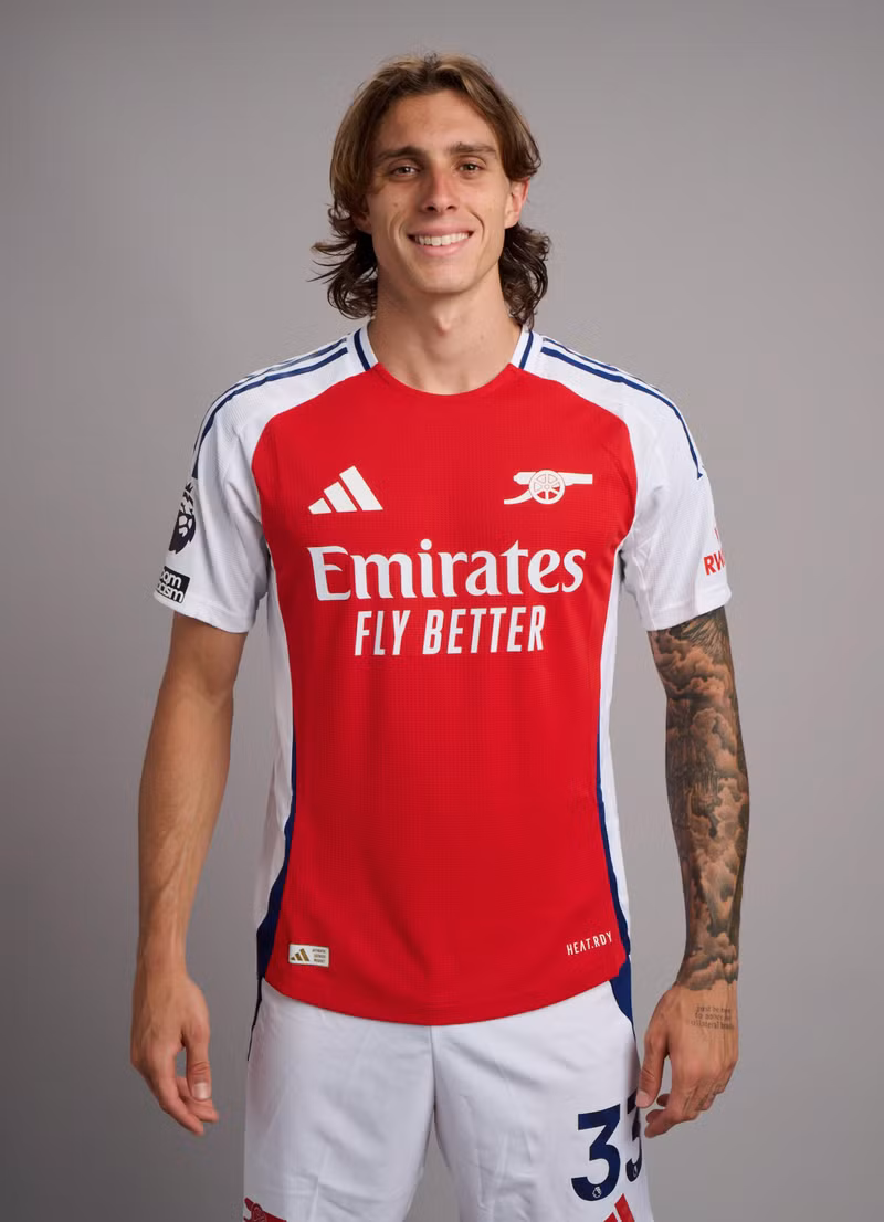Cô là vợ của ngôi sao người Đức Niclas Füllkrug, tân binh trị giá 27 triệu bảng của West Ham. 9.jpg