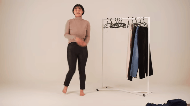 Cách chọn kiểu quần giúp nàng mũm mĩm giấu nhược điểm chân thô ảnh 10