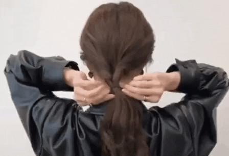 Thăng hạng vẻ đẹp, thần thái đảm bảo sang chảnh chỉ sau ba giây với kiểu buộc tóc này ảnh 3 Empty