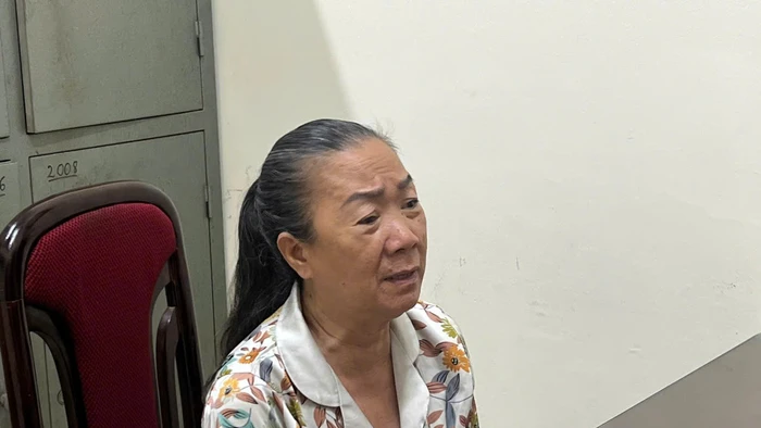 Công an TP Hà Nội bắt, tạm giữ hình sự giang hồ cộm cán Nguyễn Thị Hạnh.