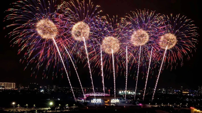 Bắn pháo hoa chào đón Tết Nguyên đán Bính Ngọ 2026 (ảnh minh họa).