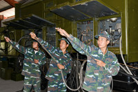 Đưa tên lửa C75 ra bệ phóng ở Cam Ranh ảnh 8