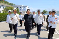 Triều Tiên lộ diện tàu ngầm phi hạt nhân ảnh 6