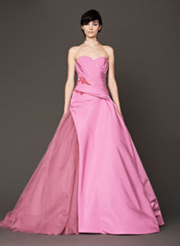 Vera Wang và những chiếc váy cưới kẹo ngọt ảnh 11 12-4878-1402050209.jpg