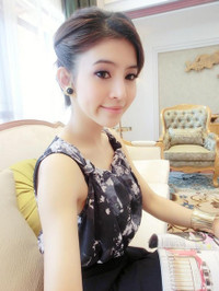 Hot girl xinh đẹp học giỏi nước Lào ảnh 6