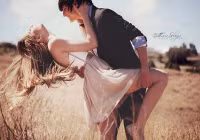 Nhận biết anh ấy có yêu bạn thật lòng ảnh 12