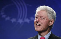 Theo chương trình, tại Hà Nội, ông Bill Clinton sẽ đến thăm một trại trẻ mồ côi ở ngoại thành, xem xét Sáng kiến Tiếp cận sức khỏe Clinton, giúp ngăn ngừa bệnh lao cho những trẻ bị nhiễm HIV, website của Clinton Foundation cho hay.