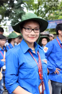 Đáng yêu nữ sinh tình nguyện Ngoại thương ảnh 8