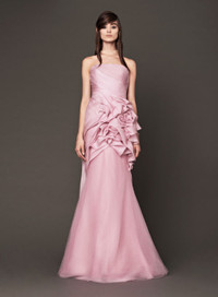 Vera Wang và những chiếc váy cưới kẹo ngọt ảnh 4 4-8488-1402050208.jpg