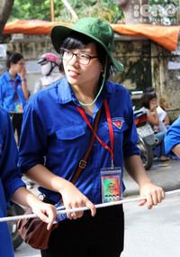 Đáng yêu nữ sinh tình nguyện Ngoại thương ảnh 9