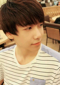 Hot boy đại học khiến trái tim thiếu nữ “đổ gục“ ảnh 6