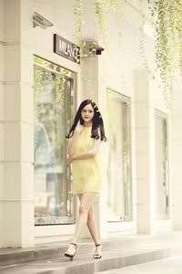 Á hậu Hoàng Anh cuốn hút với thời trang tối giản - 11