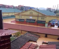 Nước lũ dâng cao ngập thành phố Lạng Sơn, 3 người bị cuốn trôi