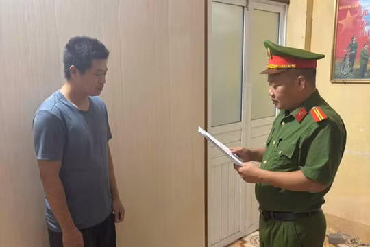 Lương Văn Hải tại Cơ quan Công an. Ảnh: Công an tỉnh Hưng Yên cung cấp