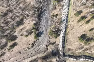 Tuyến phòng thủ cực mạnh từ Kharkov đến Zaporozhye