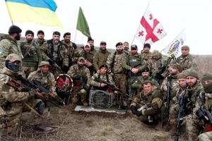 EU lo sợ hàng triệu cựu binh và súng đạn tràn vào châu Âu