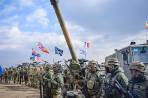 Có tấn công khi lực lượng phương Tây tiến vào chiến sự?