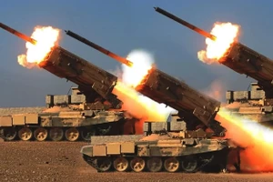 Nga dùng hỏa thần TOS-3 Dragon tấn công Myrnohrad?