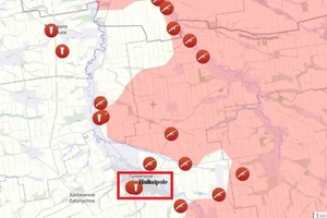 Nga bắt đầu vây công, biến Huliaipole thành nồi hầm mới