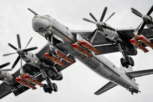 Phân tích cuộc tấn công đồng thời của 549 tên lửa, UAV