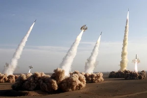 Chuyên gia: Iran leo thang chiến sự và đòn nắn gân Mỹ cùng đồng minh