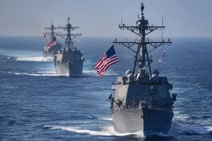 Chiến hạm Mỹ ồ ạt tới Caribbean, tái hiện ‘Cuộc xâm lược Panama’ ở Venezuela?