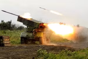 Ukraine tung 50 nghìn quân tái chiếm Chasov Yar, giữ Pokrovsk