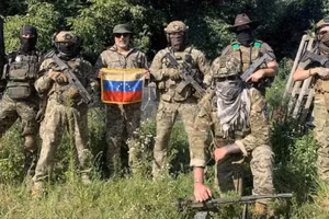 Bom FAB-1000 loại bỏ 50 lính đánh thuê nước ngoài