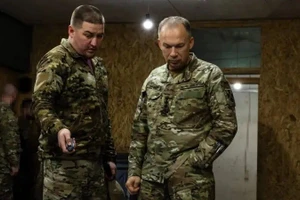 Mỹ thúc Ukraine đàm phán, nếu không sẽ mất hết