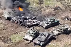 Sai lầm chết người lặp lại, 2 chiến dịch thảm bại