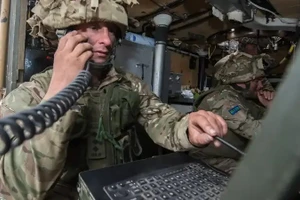 Châu Âu quyết định tung 64 nghìn quân vào Ukraine