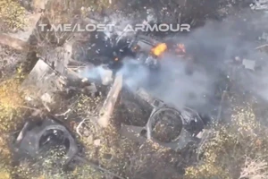 UAV FPV xé nát tăng Leopard 1A5