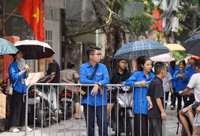 Hơn 4.000 thanh niên tình nguyện tiếp sức kỳ thi tuyển sinh lớp 10 ở Hà Nội