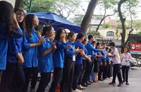 Hơn 4.000 thanh niên tình nguyện tiếp sức kỳ thi tuyển sinh lớp 10 ở Hà Nội