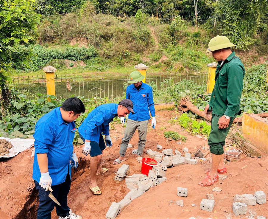 Công trình thanh niên do Đoàn Trường PTDTBT Tiểu học Nậm Pố xây dựng.