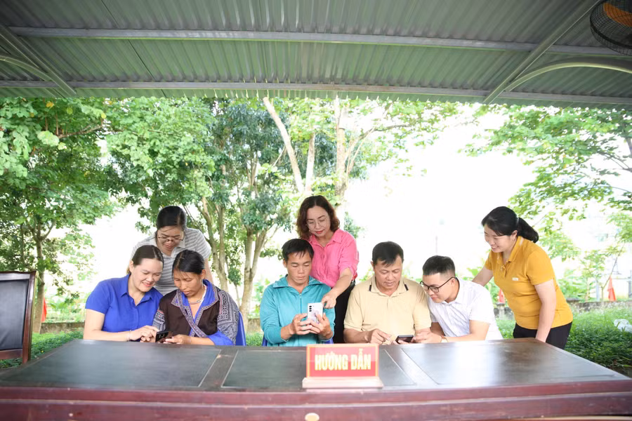 Công tác "Bình dân học vụ số" được xã Mường Kim chú trọng.