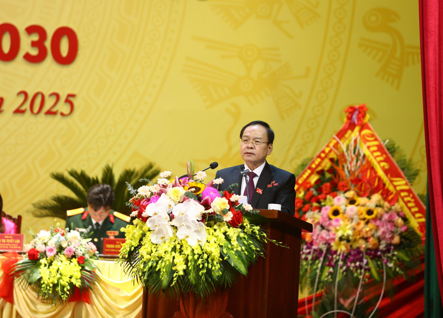 Ông Mùa A Sơn, Phó Bí thư thường trực Tỉnh ủy Điện Biên phát biểu tại Đại hội. db-5.jpg