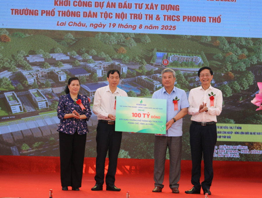 Tập đoàn Công nghiệp - Năng lượng Quốc gia Việt Nam hỗ trợ 100 tỷ để thực hiện dự án. lai-chau.jpg