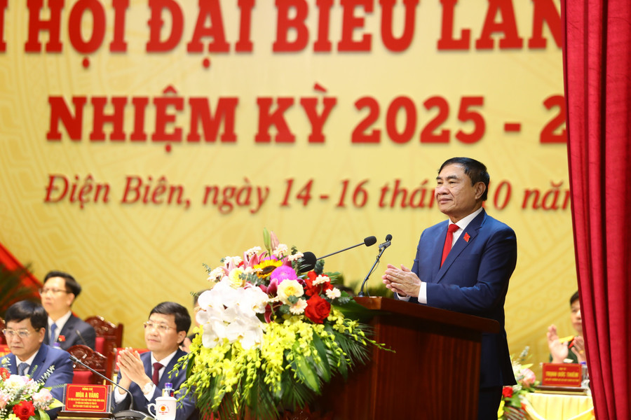 Ông Trần Quốc Cường, Bí thư Tỉnh ủy Điện Biên đọc diễn văn khai mạc Đại hội. db-2.jpg