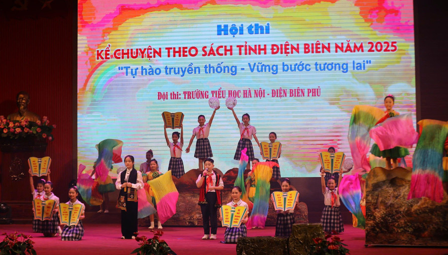 Hội thi thu hút 30 đội thi đến từ các trường tiểu học, THCS và THPT. db-4.jpg