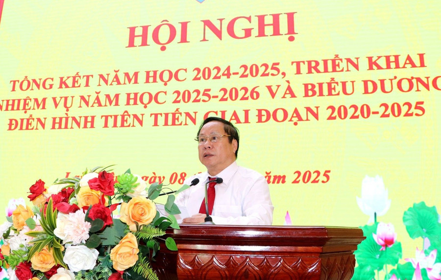Ông Tống Thanh Hải, Phó Chủ tịch Thường trực UBND tỉnh Lai Châu phát biểu tại Hội nghị. lai-chau-5.jpg