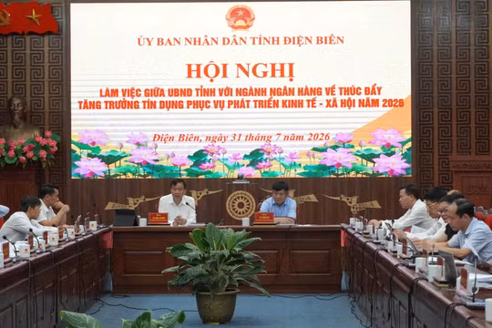 Toàn cảnh hội nghị.