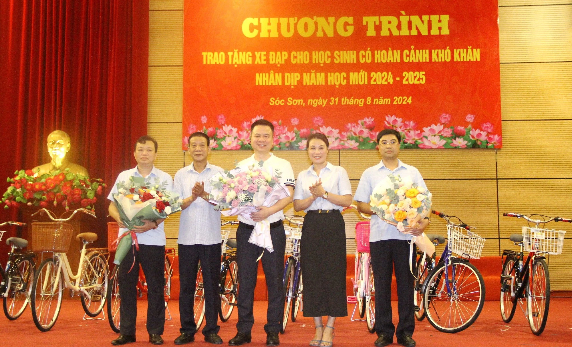 tang-hoa-nha-tai-tro.jpg