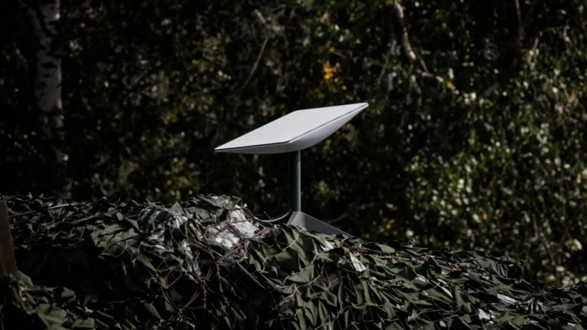 Gián đoạn liên lạc vệ tinh gây khó khăn nghiêm trọng cho phía Ukraine.