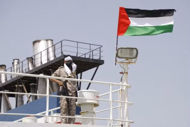 Houthi lần đầu tấn công tàu chở dầu đi từ Nga tới Trung Quốc