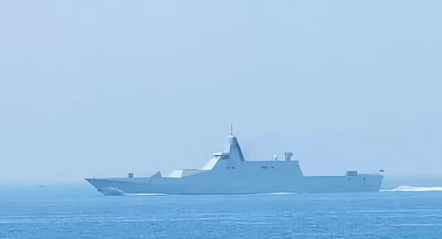 Chưa rõ mẫu tàu hộ vệ mới được Trung Quốc chế tạo cho mình hay chỉ để xuất khẩu.