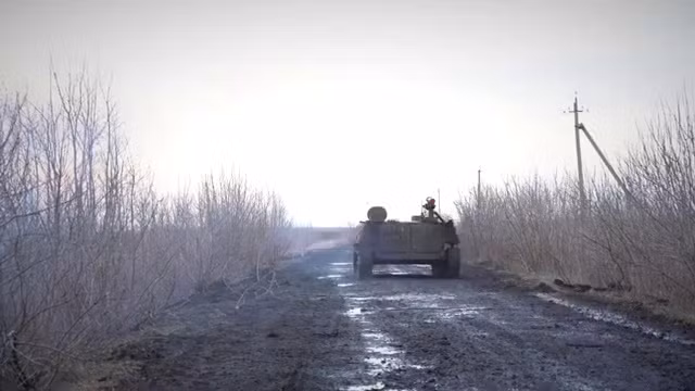 Quân đội Ukraine đang phải dàn mỏng lực lượng trên khắp chiến trường.