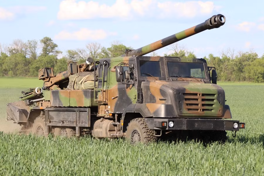 Pháo tự hành CAESAR của Pháp trong Lực lượng vũ trang Ukraine.
