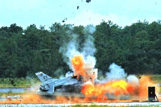 Treo thưởng 15 triệu rúp cho chiếc F-16 đầu tiên bị bắn rơi