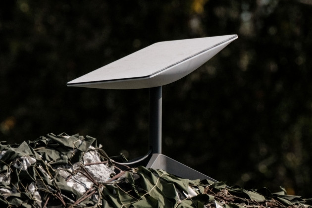 Binh sĩ Ukraine tại nhiều nơi bên trong Avdiivka đã bị mất liên lạc với hệ thống Starlink.